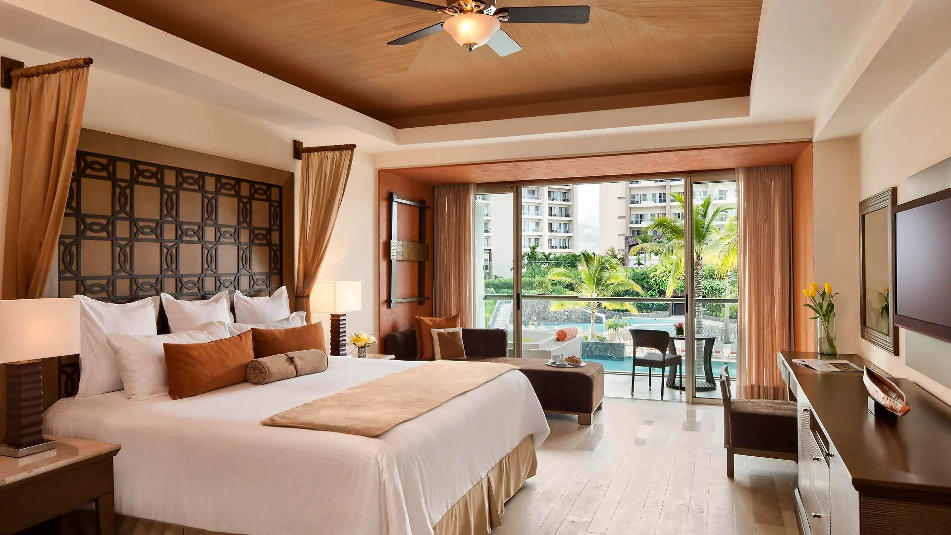 Dreams Vallarta Bay Resorts & Spa Puerto Vallarta