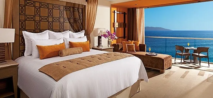 Dreams Vallarta Bay Resorts & Spa Puerto Vallarta