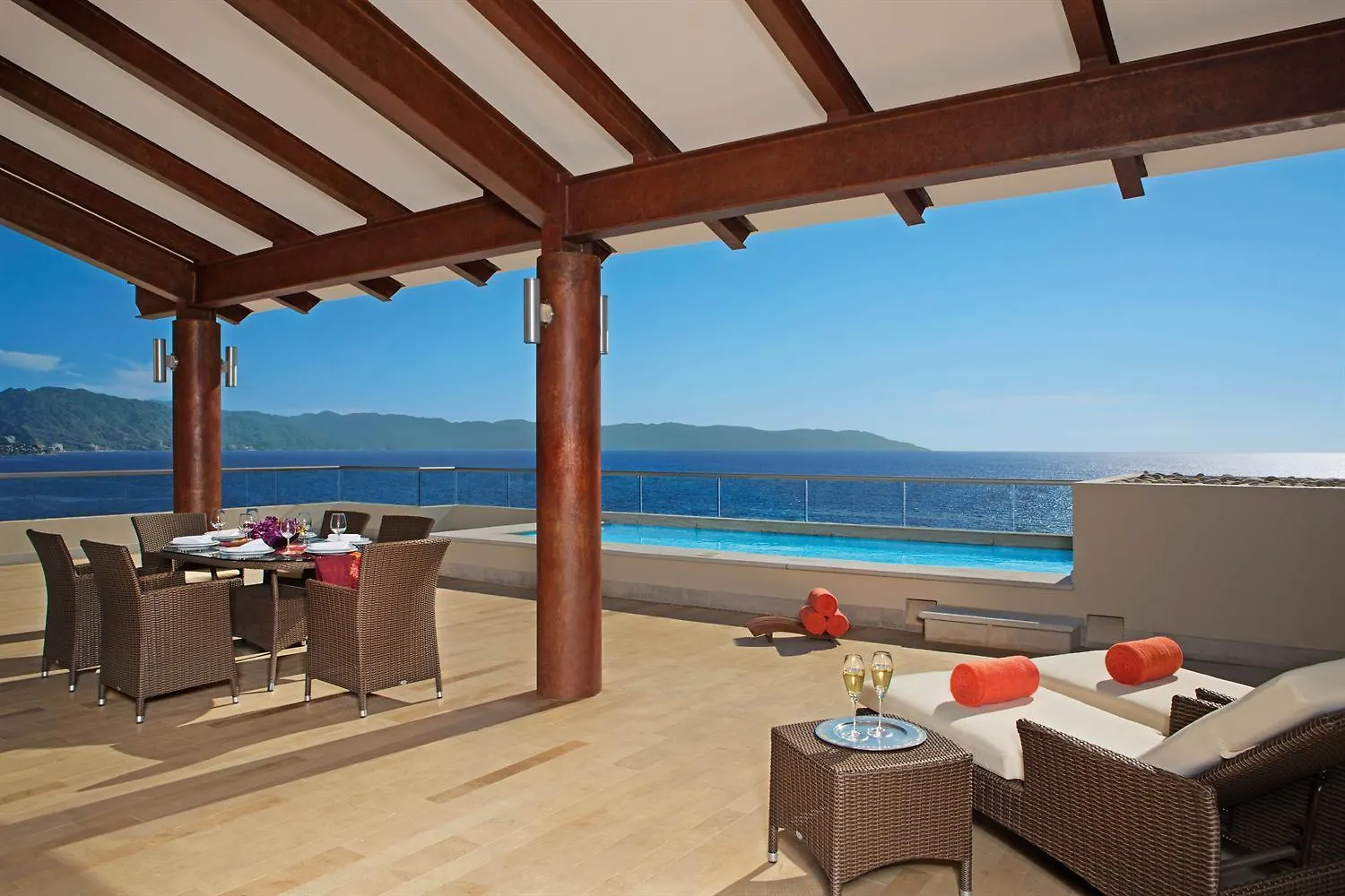 Dreams Vallarta Bay Resorts & Spa Puerto Vallarta